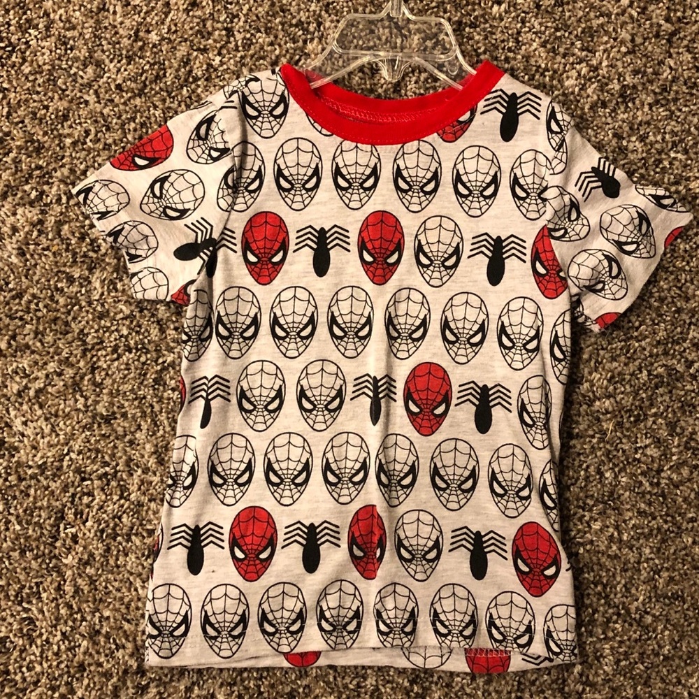💥 3/$10!!! Spider-Man Shirt Size 4T